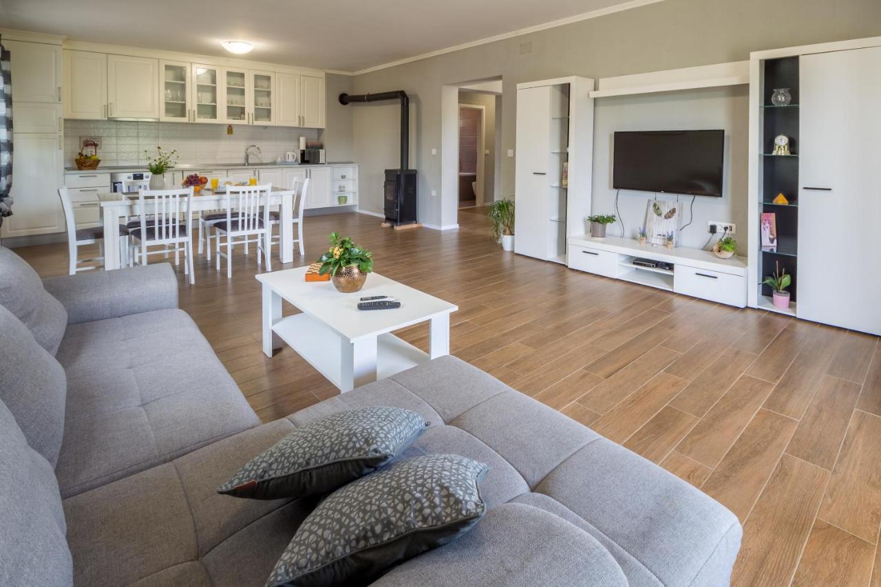 Apartment Noah And Matija Ston Εξωτερικό φωτογραφία